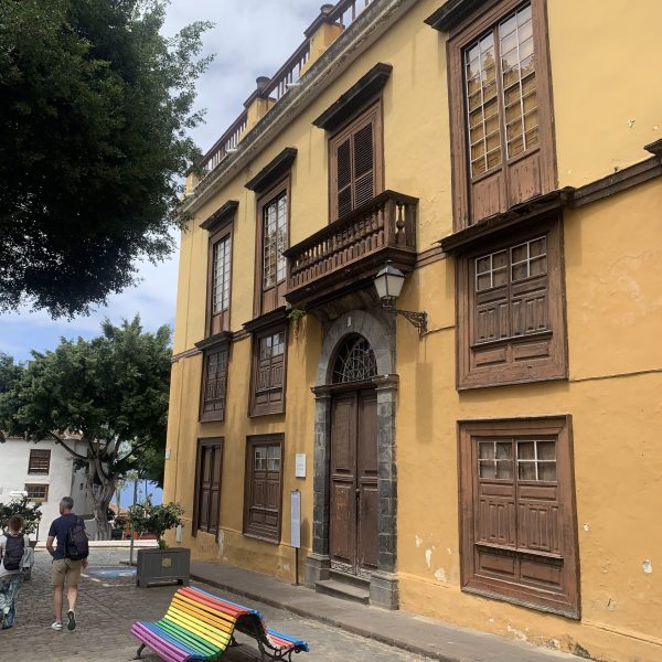 Casa Lorenzo-Cáceres​