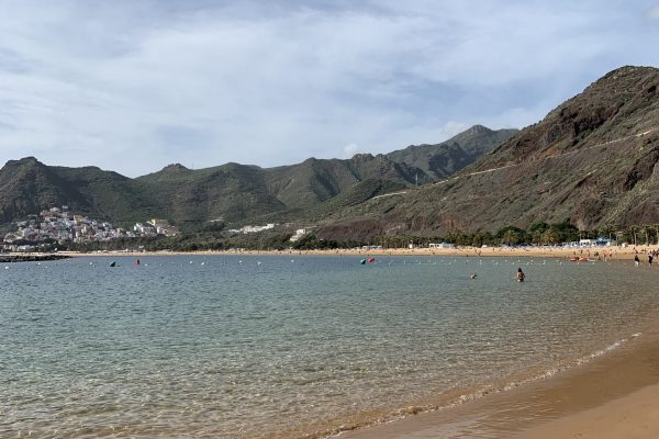 Playa de las Teresitas in December